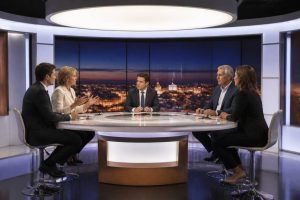L’émission 20h30 le dimanche : invités et programme de l’émission