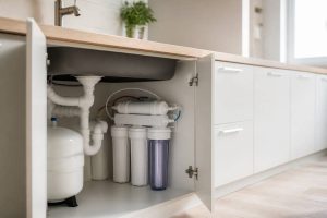 Osmoseur inverse : fonctionnement, avantages et critères pour bien choisir