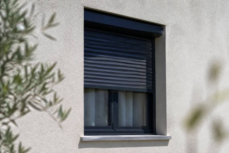Maison : comment se protéger de la chaleur pendant les canicules efficacement